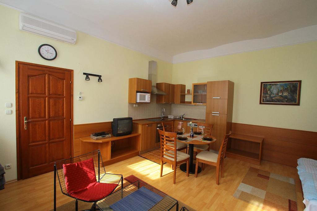 Apartman Budapest City Center Szoba fotó